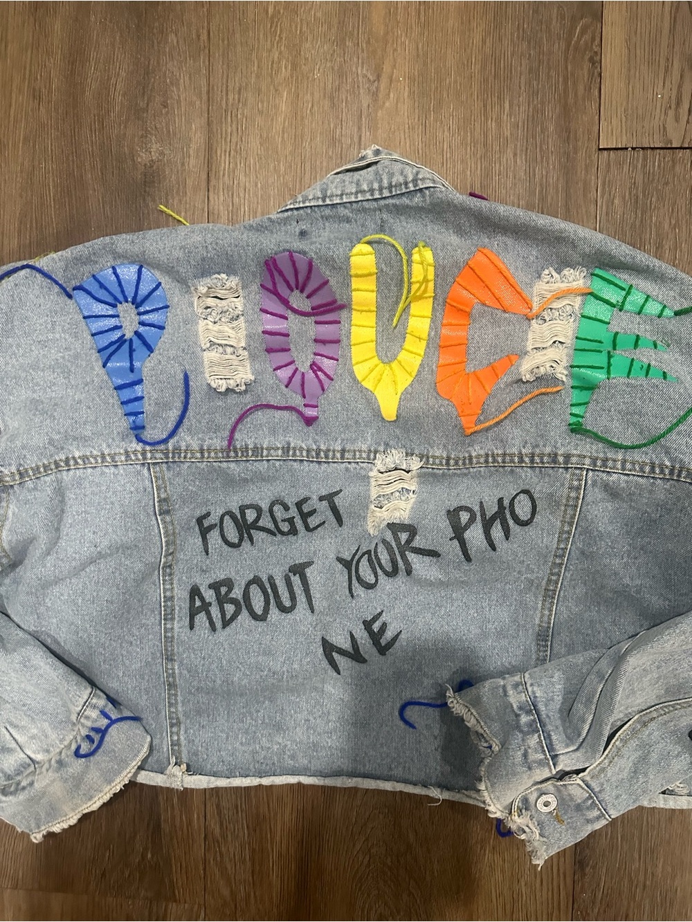 AKIRA Light Wash Denim Jacket with Multicolor Embroidery & Studs - Picture 7 of 7